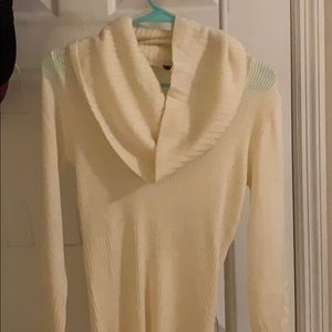 Turtle mock neck top